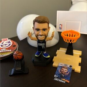 RARE Zuru NBA Ballers 5 Surprise Luka Doncic Dallas Mavericks